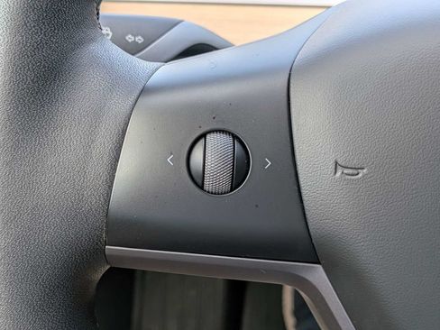 Used 2023 Tesla Model 3 Standard Range RWD image 26