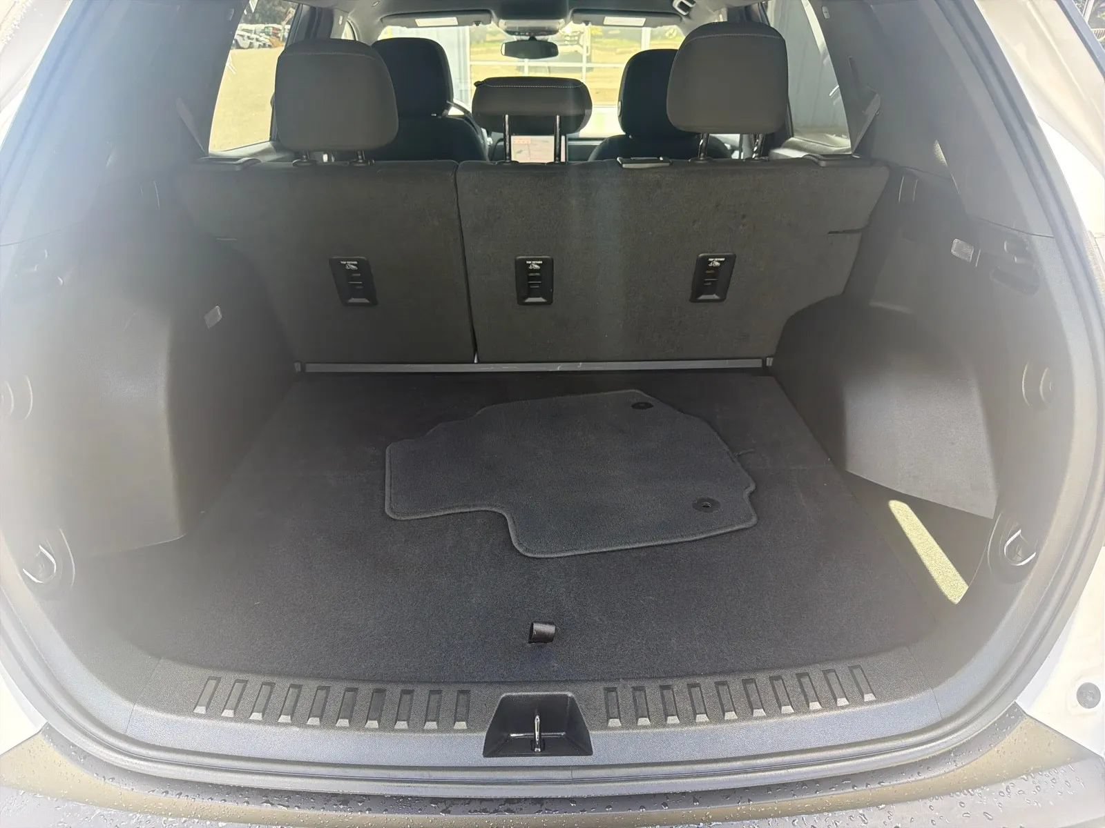 Used 2025 GMC Terrain Elevation FWD image 18