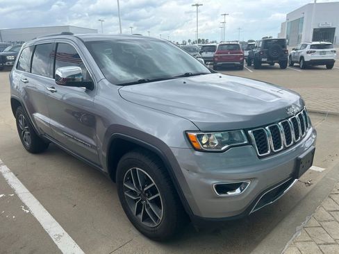 Used 2021 Jeep Grand Cherokee Limited w/ Luxury Group II image 15