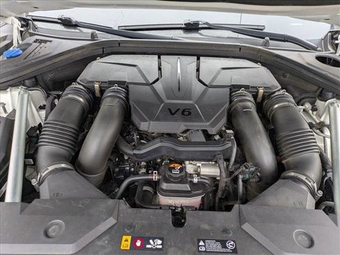 Used 2022 Genesis GV70 3.5T Sport w/ Sport Prestige Package image 23