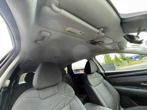 Used 2023 Hyundai Tucson Blue AWD/4WD image 28