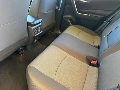 Certified 2024 Toyota RAV4 XLE AWD/4WD image 15