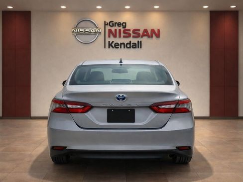 Used 2023 Toyota Camry LE image 6