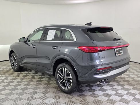 Used 2025 Audi Q5 Premium w/ Convenience Package AWD/4WD image 38