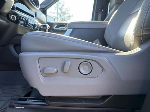 Certified 2025 Chevrolet Silverado 1500 LT Trail Boss w/ Convenience Package II image 15