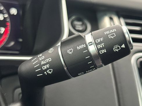 Used 2022 Land Rover Range Rover Westminster Edition image 38