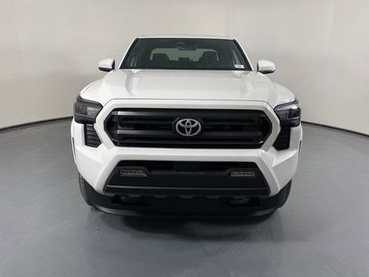 New 2025 Toyota Tacoma SR5