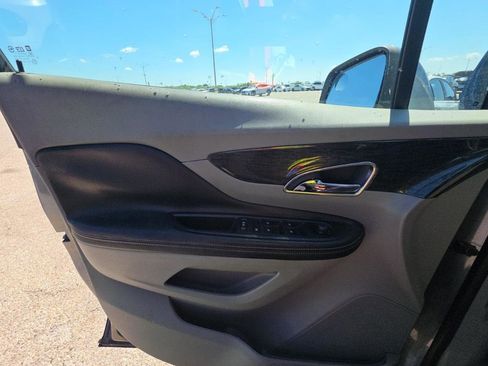 Used 2013 Buick Encore Leather FWD image 11