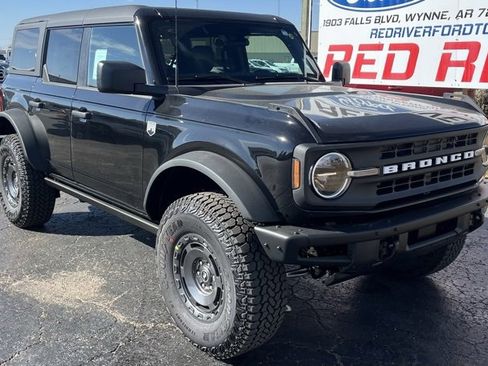 New 2025 Ford Bronco Big Bend w/ Black Diamond Package image 2