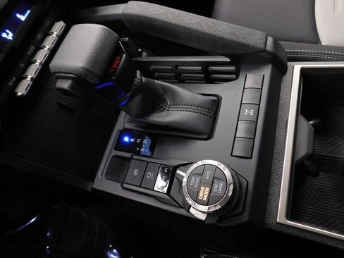 Used 2024 Toyota Tacoma TRD Off-Road image 30