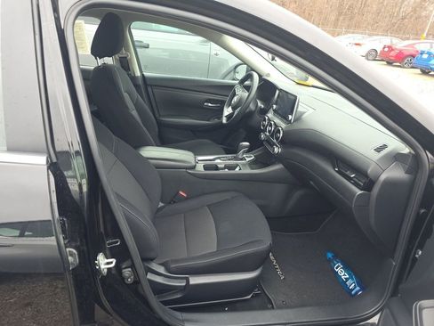 Used 2024 Nissan Sentra SV image 15