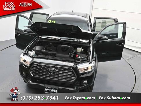 Used 2023 Toyota Tacoma TRD Off-Road image 37