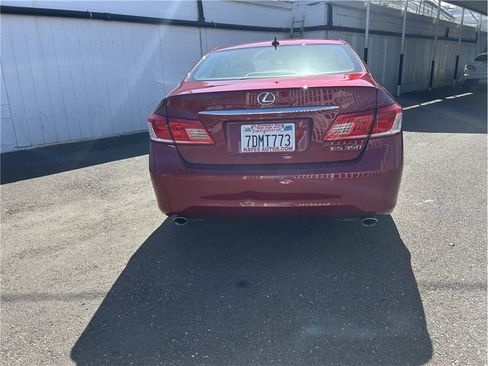 Used 2011 Lexus ES 350 image 6
