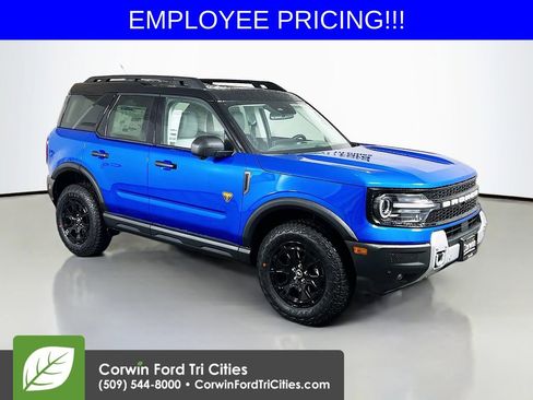 New 2026 Ford Bronco Sport Badlands w/ Sasquatch Badlands Package AWD/4WD image 1