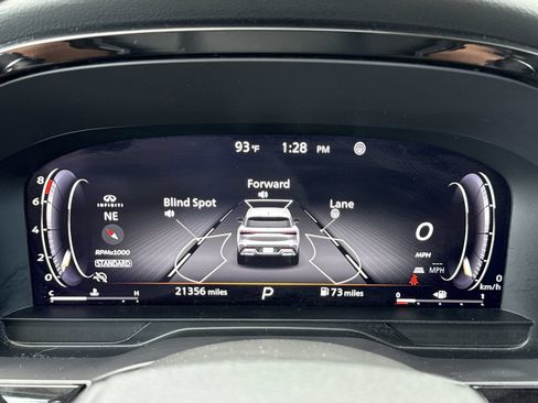 Used 2022 INFINITI QX60 Sensory w/ Vision Package FWD image 22