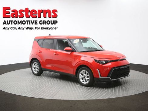 Used 2024 Kia Soul LX w/ Option Group 015 FWD image 48