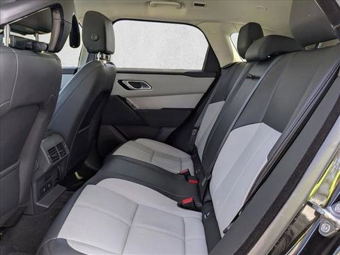 Used 2025 Land Rover Range Rover Velar S image 21