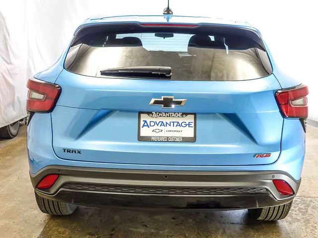 New 2026 Chevrolet Trax RS w/ Driver Confidence Package FWD image 6