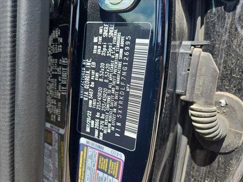 Used 2022 Kia Sorento SX image 17