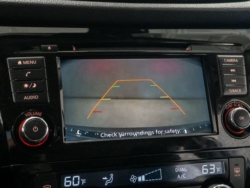 Used 2022 Nissan Rogue Sport SV AWD/4WD image 18