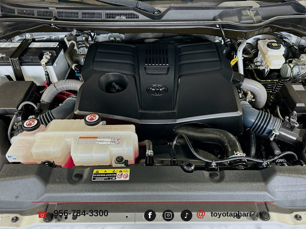 Used 2023 Toyota Tundra SR5 AWD/4WD image 27