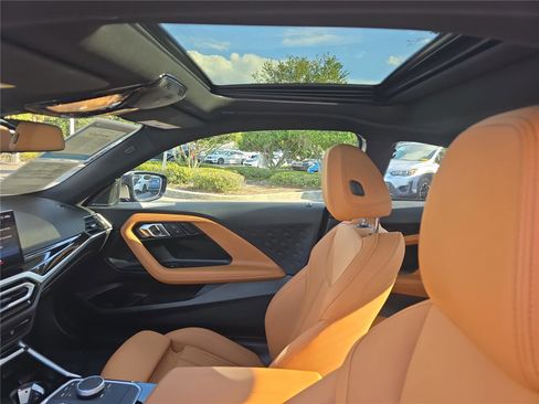 Used 2024 BMW M240i Coupe image 22