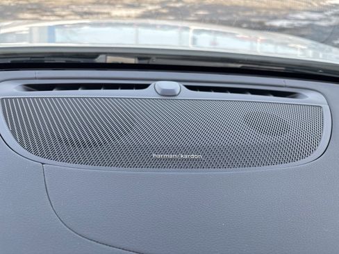 Certified 2022 Volvo S60 T8 Inscription image 31