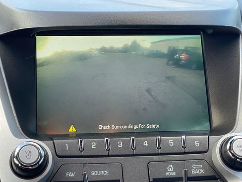 Used 2014 GMC Terrain SLT FWD image 29