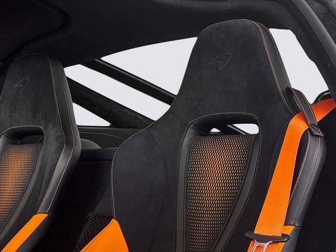 New 2026 McLaren 750S image 19