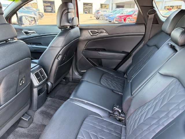 Used 2023 Kia Sportage X-Line w/ X-Line Premium Package AWD/4WD image 22
