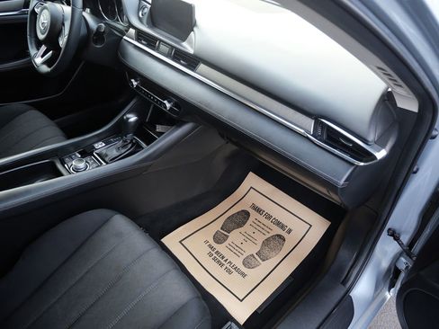 Used 2018 MAZDA MAZDA6 Sport image 29