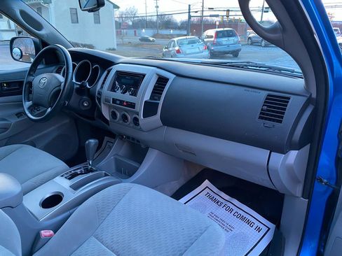 Used 2009 Toyota Tacoma 4x4 Double Cab image 10