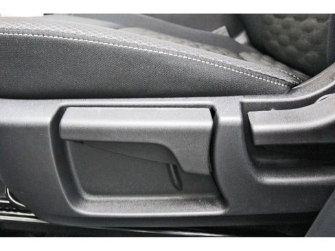 New 2026 Nissan Pathfinder S image 22