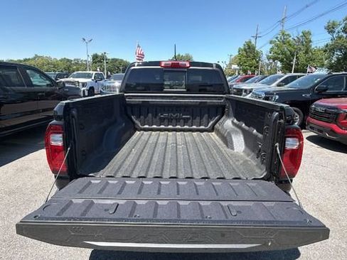 New 2026 GMC Canyon Denali AWD/4WD image 9