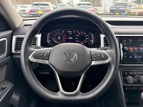 Used 2022 Volkswagen Atlas SE w/ Panoramic Sunroof Package image 25