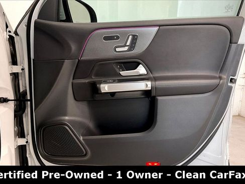 Certified 2021 Mercedes-Benz GLB 250 image 21