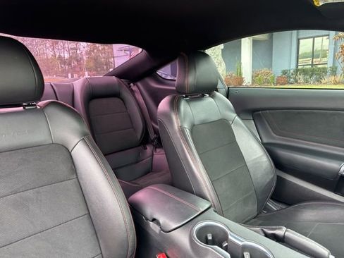 Used 2022 Ford Mustang GT Premium w/ Equipment Group 401A image 12