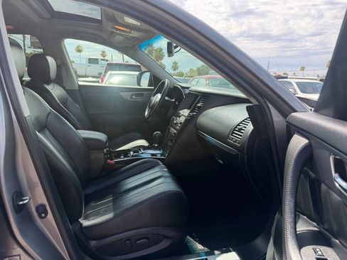 Used 2011 INFINITI FX35 AWD image 26