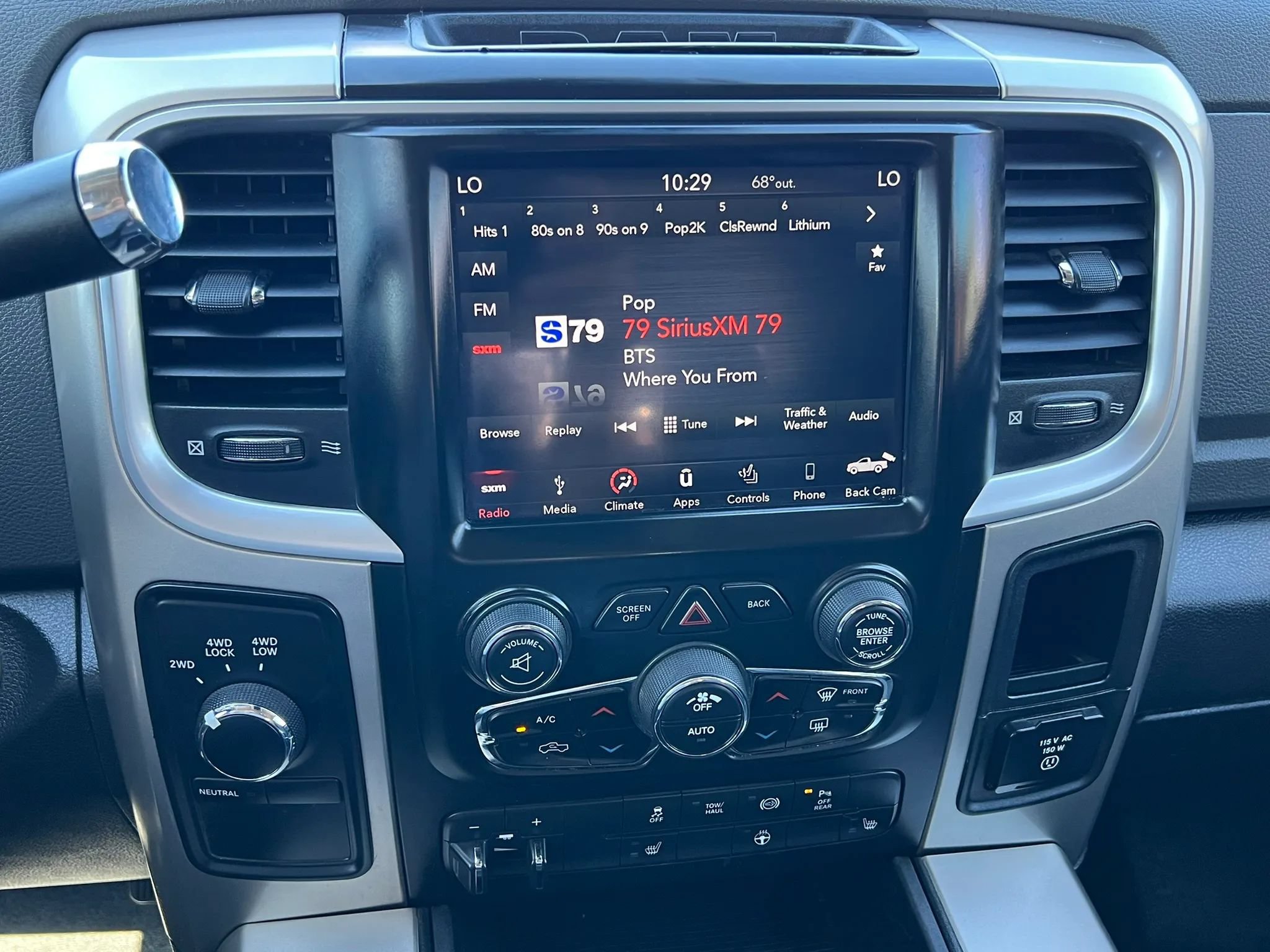 Used 2018 RAM 2500 Big Horn AWD/4WD image 32