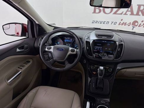 Used 2015 Ford Escape Titanium FWD image 26