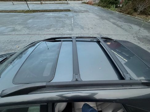 Used 2005 Lexus RX 330 AWD image 36