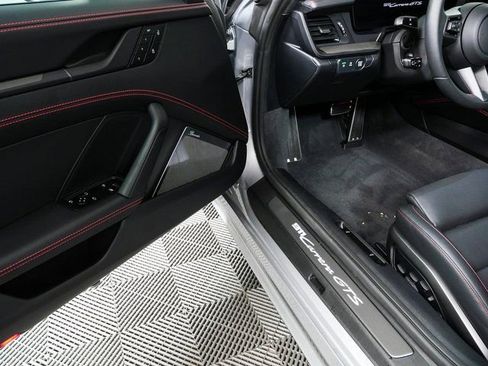 Certified 2025 Porsche 911 Carrera GTS image 8