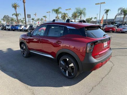 New 2026 Nissan Kicks SR w/ SR Premium Package image 4