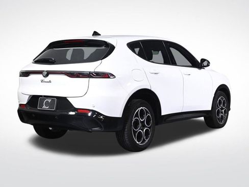 Used 2025 Alfa Romeo Tonale AWD/4WD image 5