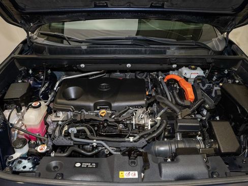 Used 2020 Toyota RAV4 XSE w/ XSE Grade Weather Package image 21