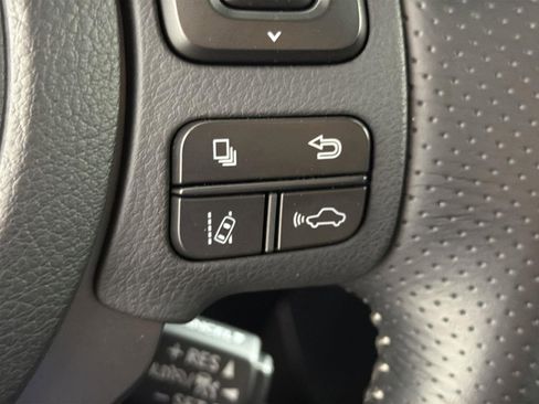 Used 2023 Lexus IS 350 F Sport image 20