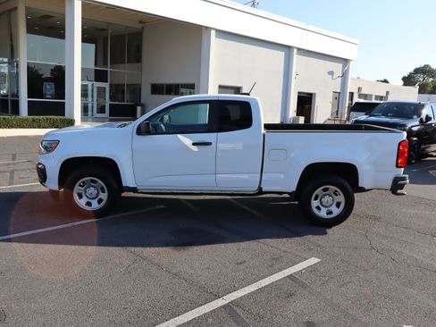 Used 2021 Chevrolet Colorado W/T w/ WT Convenience Package RWD image 7