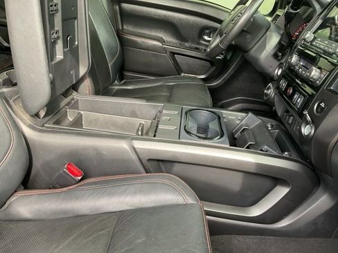 Used 2021 Nissan Titan PRO-4X w/ Pro-4x Convenience Package image 21