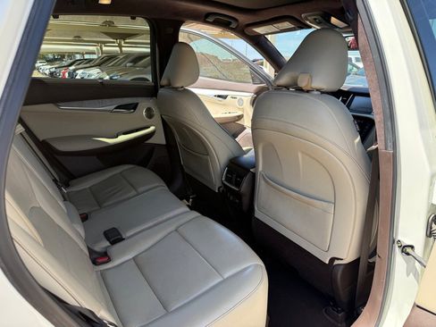 Used 2019 INFINITI QX50 Essential w/ Sensory Package image 15