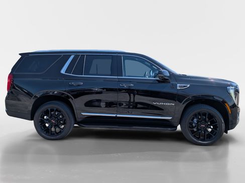 Used 2026 GMC Yukon Elevation AWD/4WD image 3